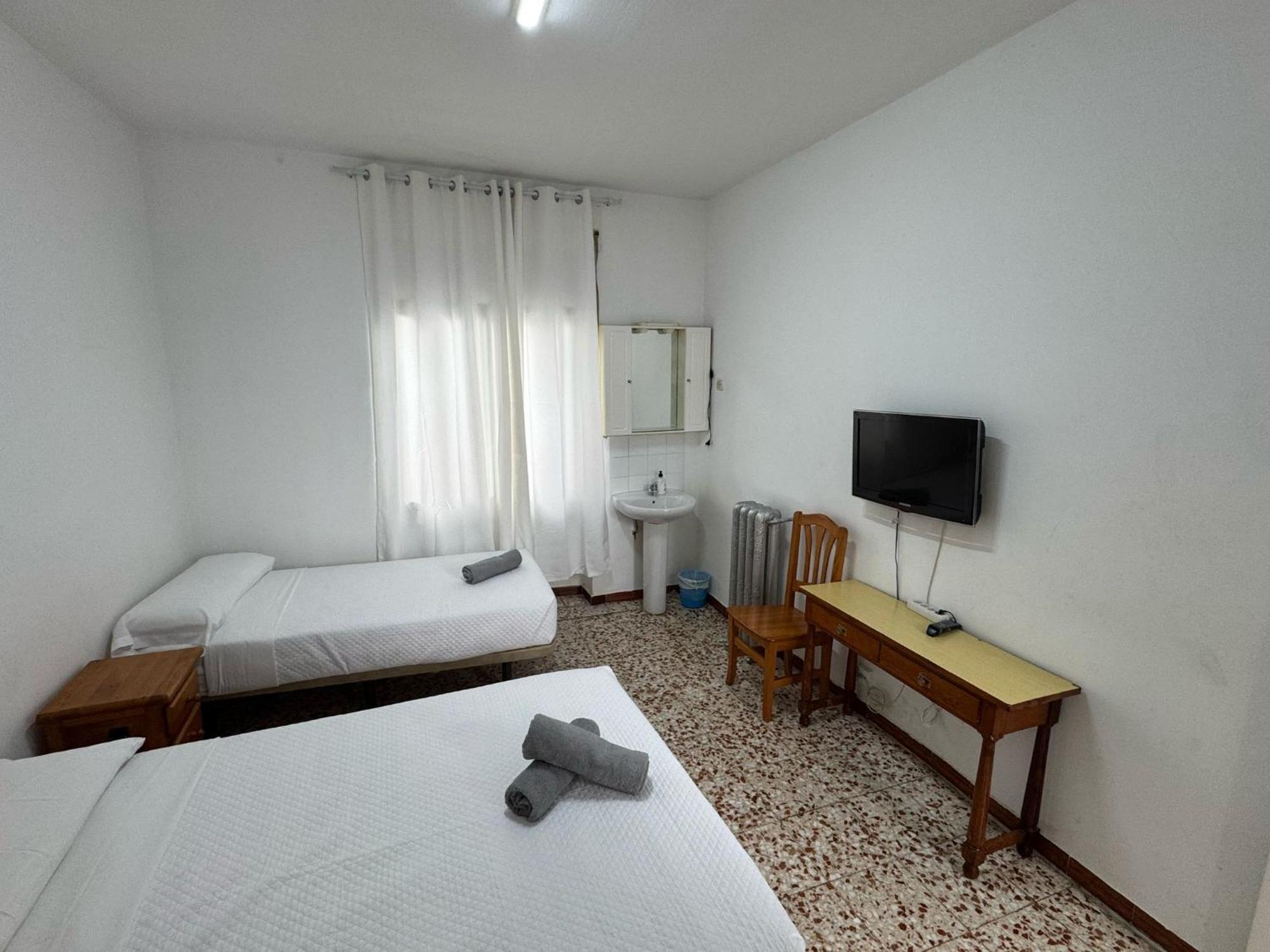 Hostal Ruano — Photos 1